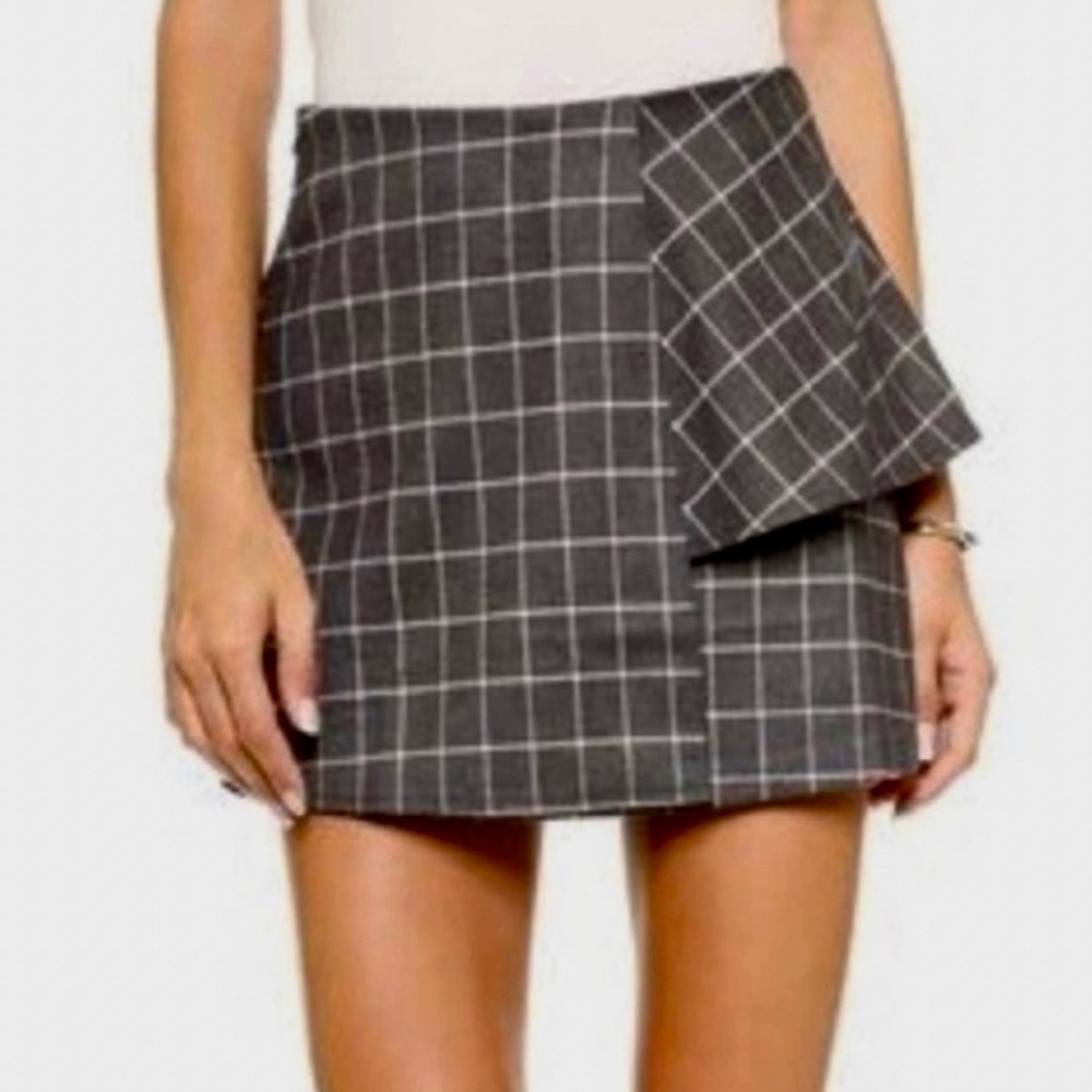 JOA windowpane pattern mini gray and white asymmetrical element skirt